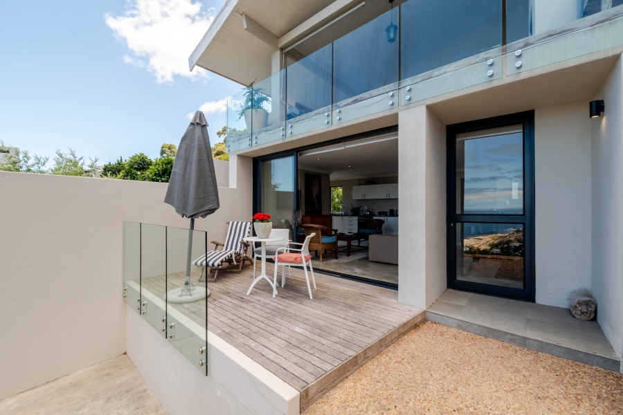 To Let 1 Bedroom Property for Rent in Llandudno Western Cape